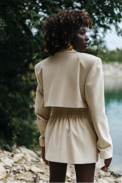 WARDA LIGHT BEIGE BLAZER