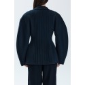 NOAH BLAZER