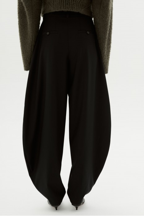 YUI TROUSERS BLACK