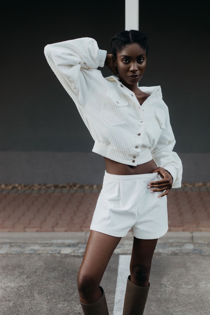 AFIYA WHITE SHORTS