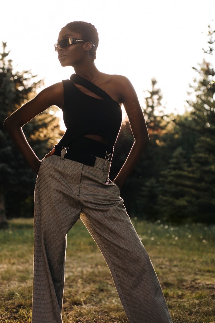 Czarny damski top ODA Czarny damski top ODA